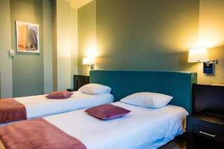 Отель Hotel Arena Тыргу-Муреш Улучшенный двухместный номер с 1 кроватью или 2 отдельными кроватями-4