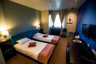 Отель Hotel Arena Тыргу-Муреш Улучшенный двухместный номер с 1 кроватью или 2 отдельными кроватями-8