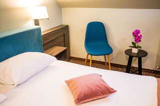 Отель Hotel Arena Тыргу-Муреш Стандартный двухместный номер с 1 кроватью или 2 отдельными кроватями-1