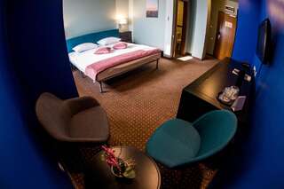 Отель Hotel Arena Тыргу-Муреш Улучшенный двухместный номер с 1 кроватью или 2 отдельными кроватями-10